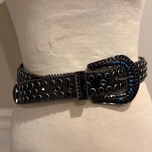 Black Silver Studded Western Style Belt